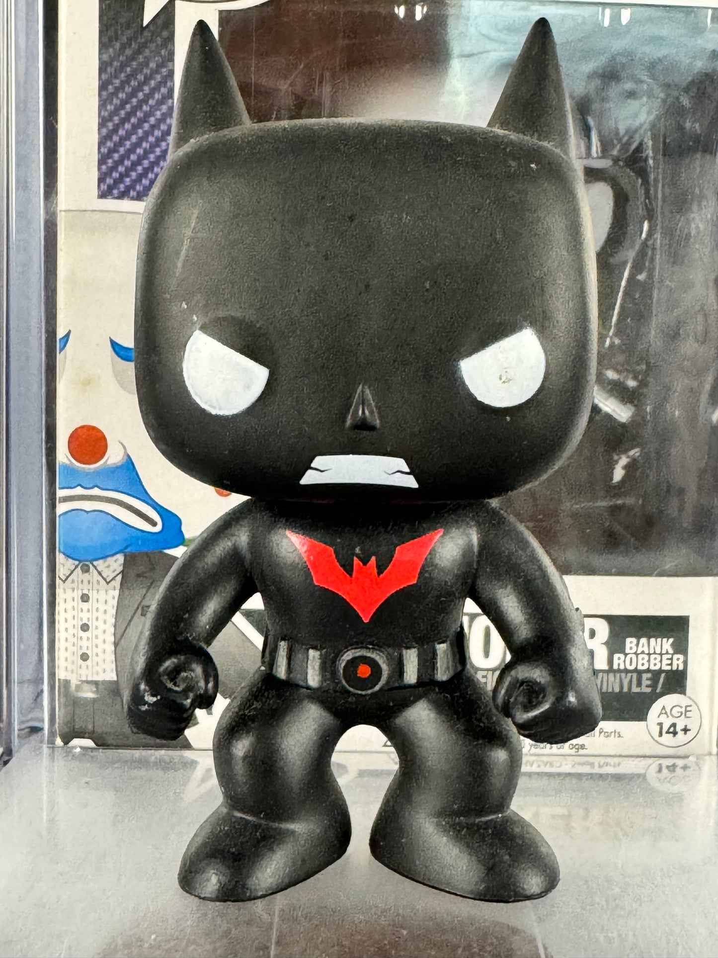 DC Comics - Batman Beyond (33) OOB abovedado