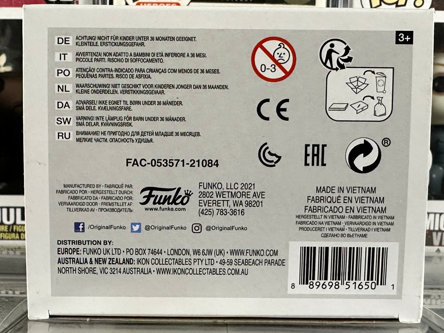 Marvel The Falcon and the Winter Soldier - Captain America (818) Year of the Shield