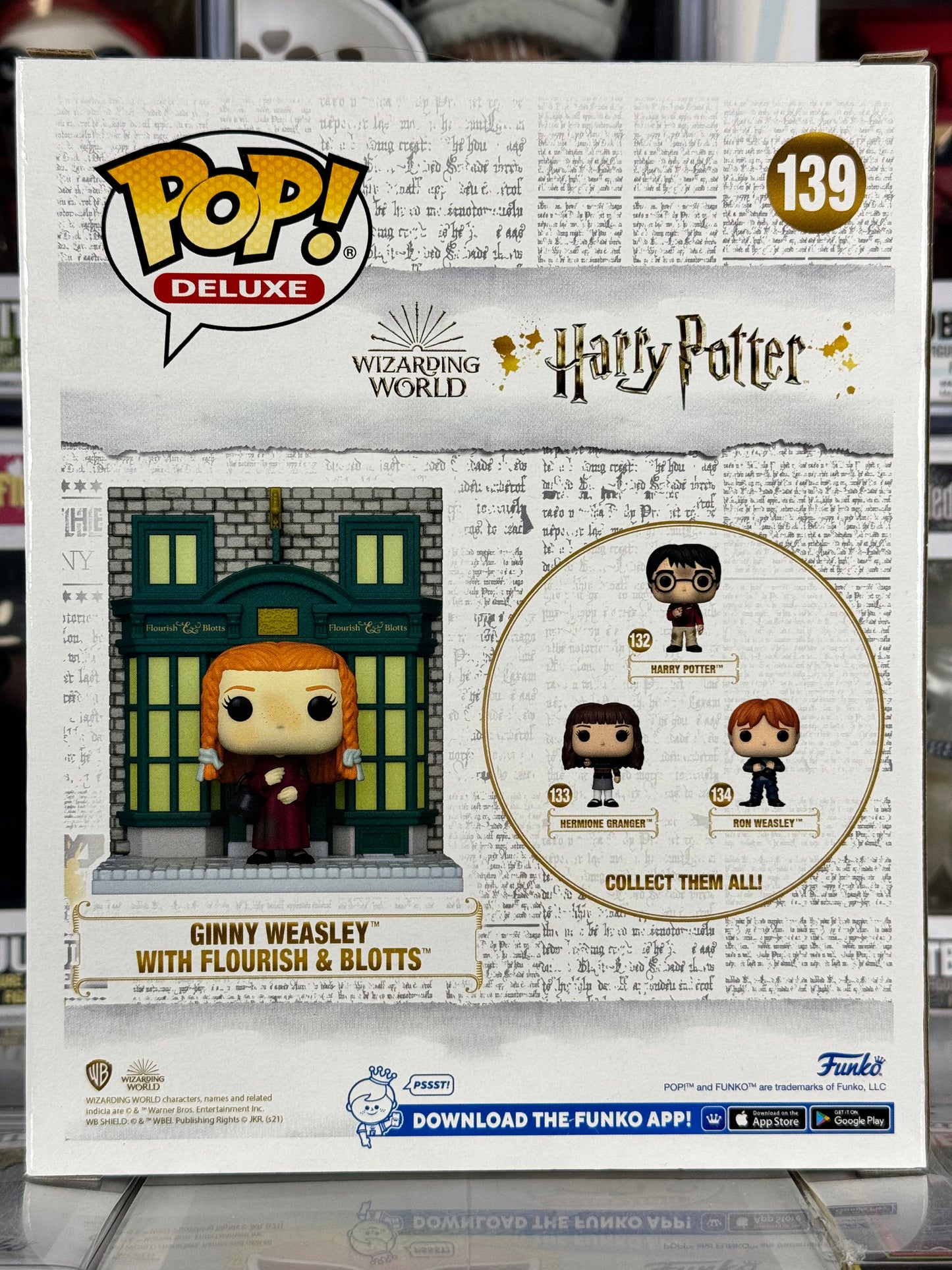 Wizarding Word of Harry Potter - Deluxe - Ginny Weasley With Flourish & Blotts (139)