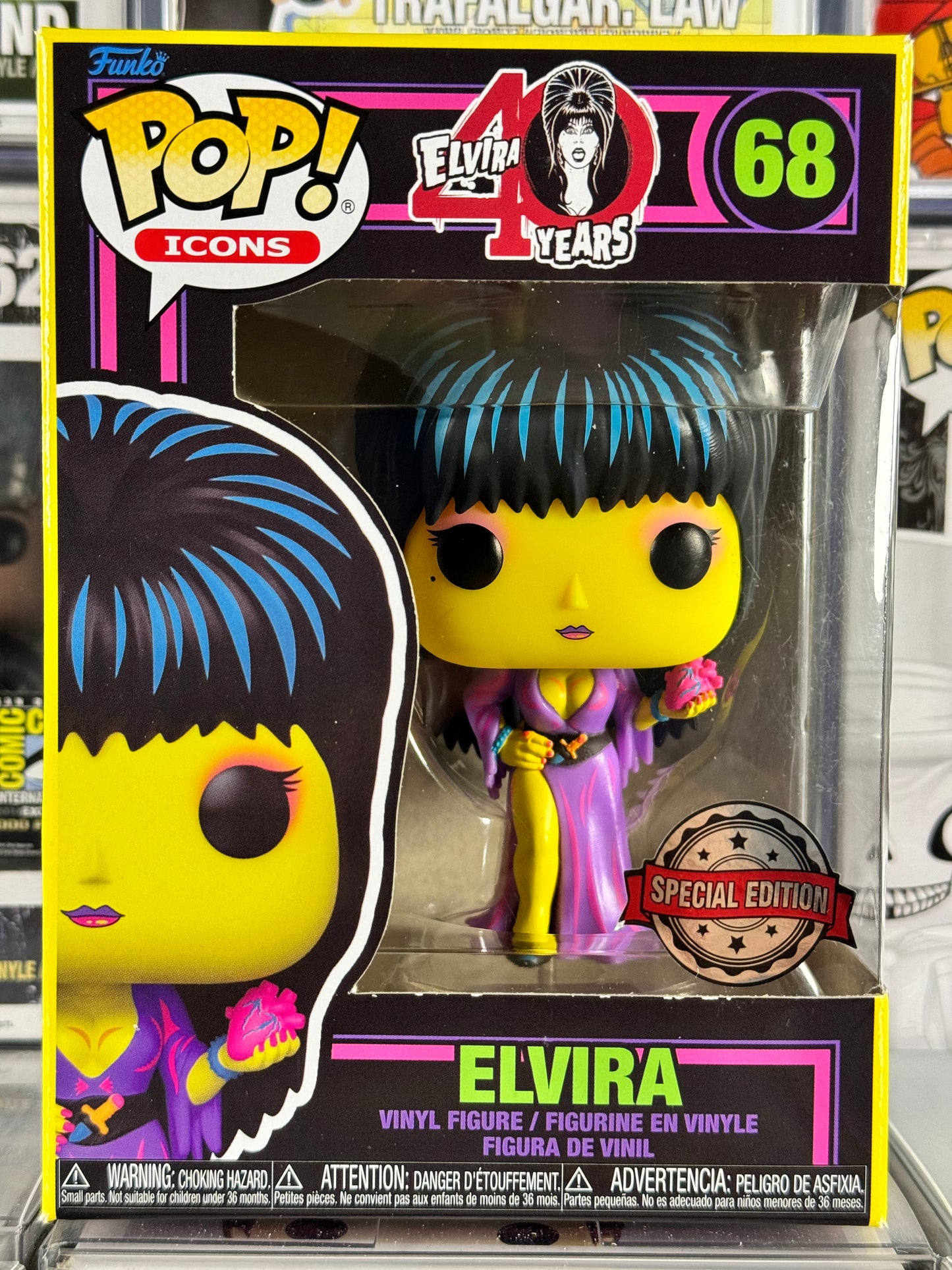 Elvira 40 Years - Elvira (Blacklight) (68)