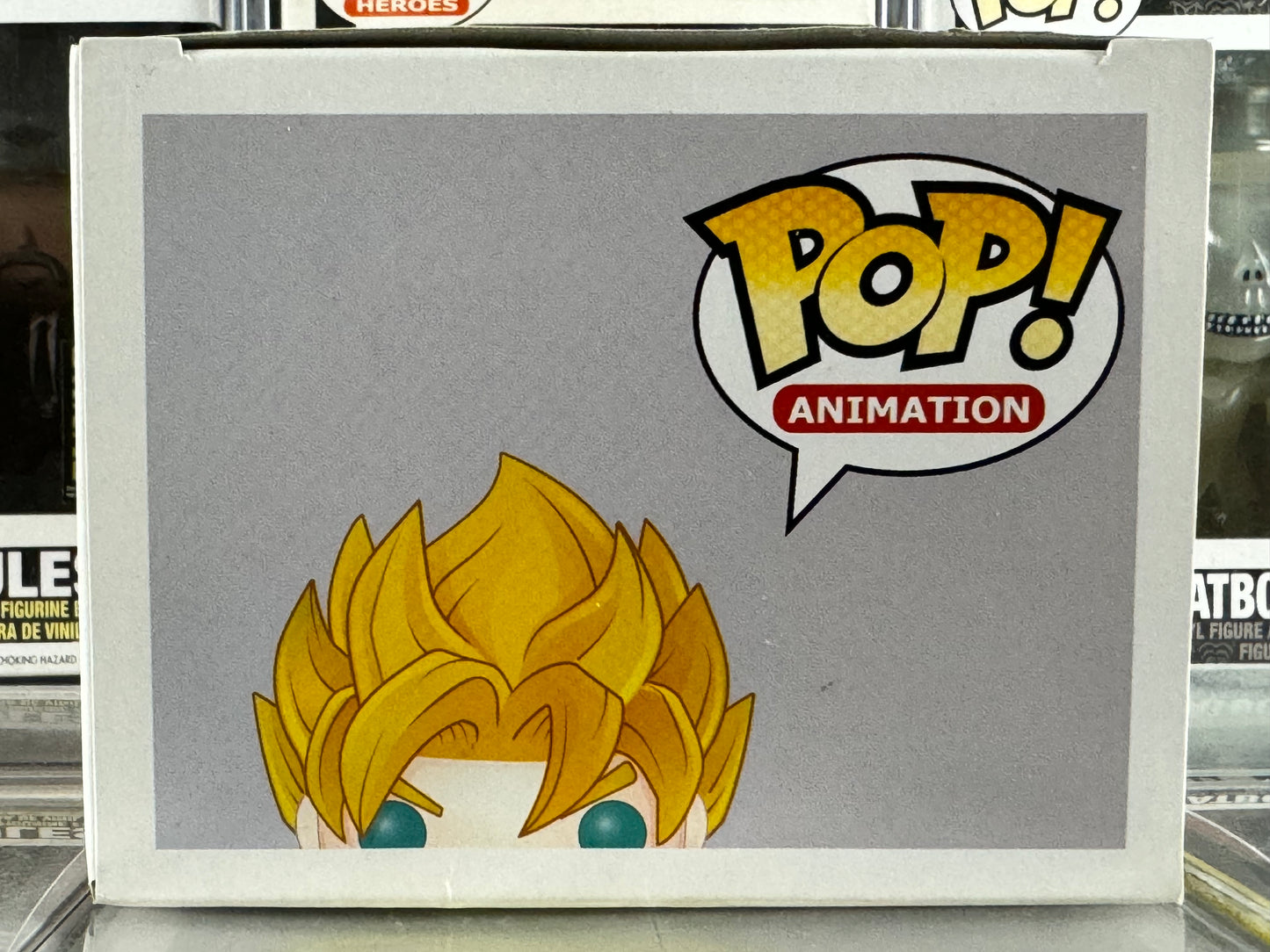 Dragonball Z - Super Saiyan Goku (Brilla en la oscuridad) (14) Exclusivo de Entertainment Earth Vaulted
