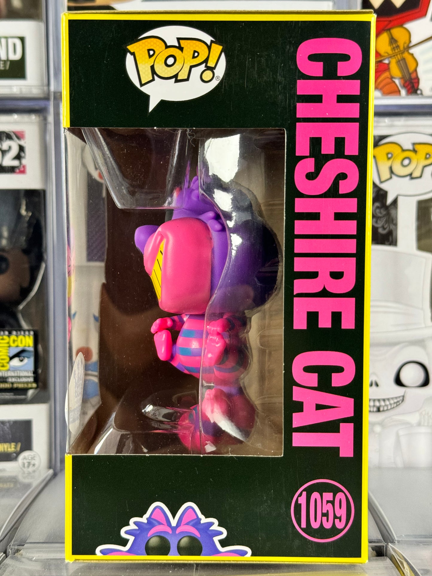 Disney Alice in Wonderland - Cheshire Cat (Blacklight) (1059) Vaulted Funko Shop Exclusive