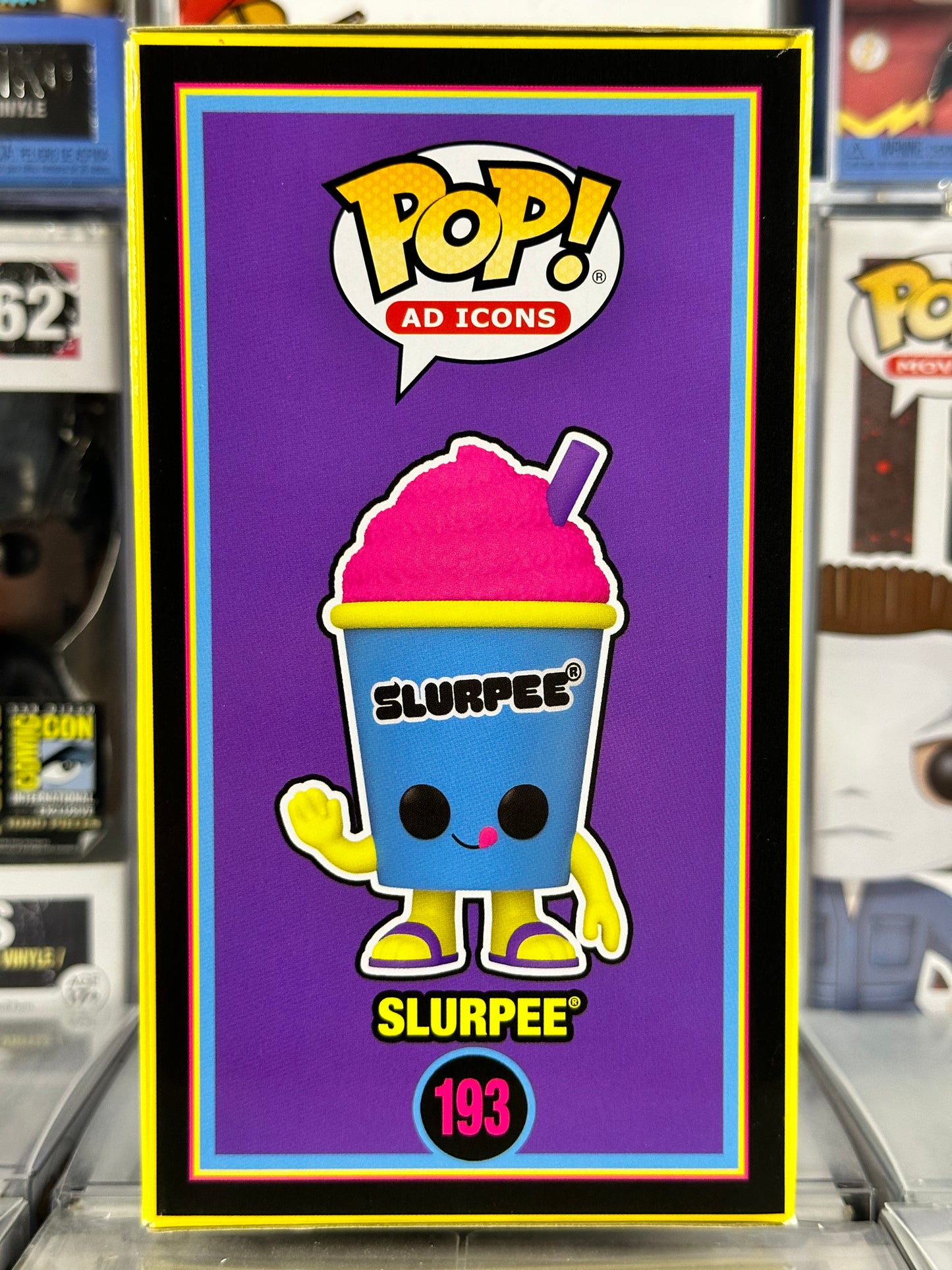 Pop Ad Icons - Slurpee (Blue Cup) (Blacklight) (193) 7 Eleven Exclusive