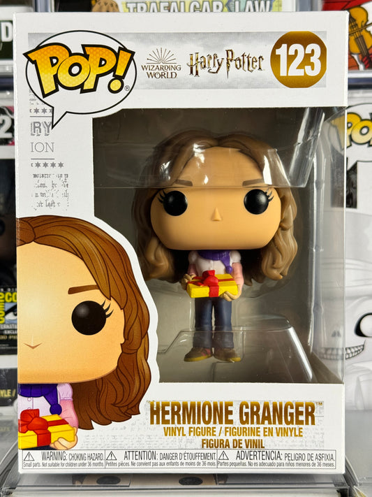Wizarding World of Harry Potter - Hermione Granger (Holiday) (123)