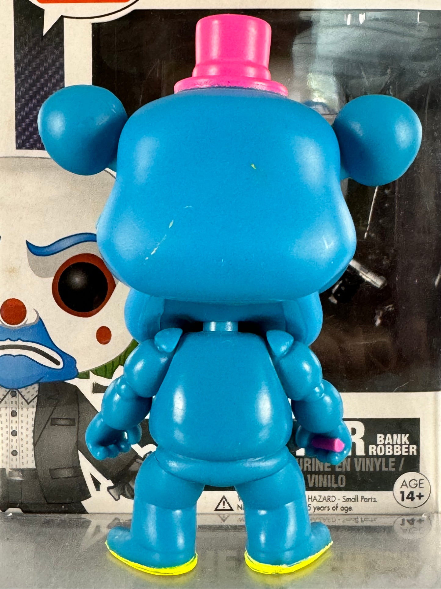 Cinco noches en Freddy's Blacklight - Blacklight Freddy (377) OOB abovedado