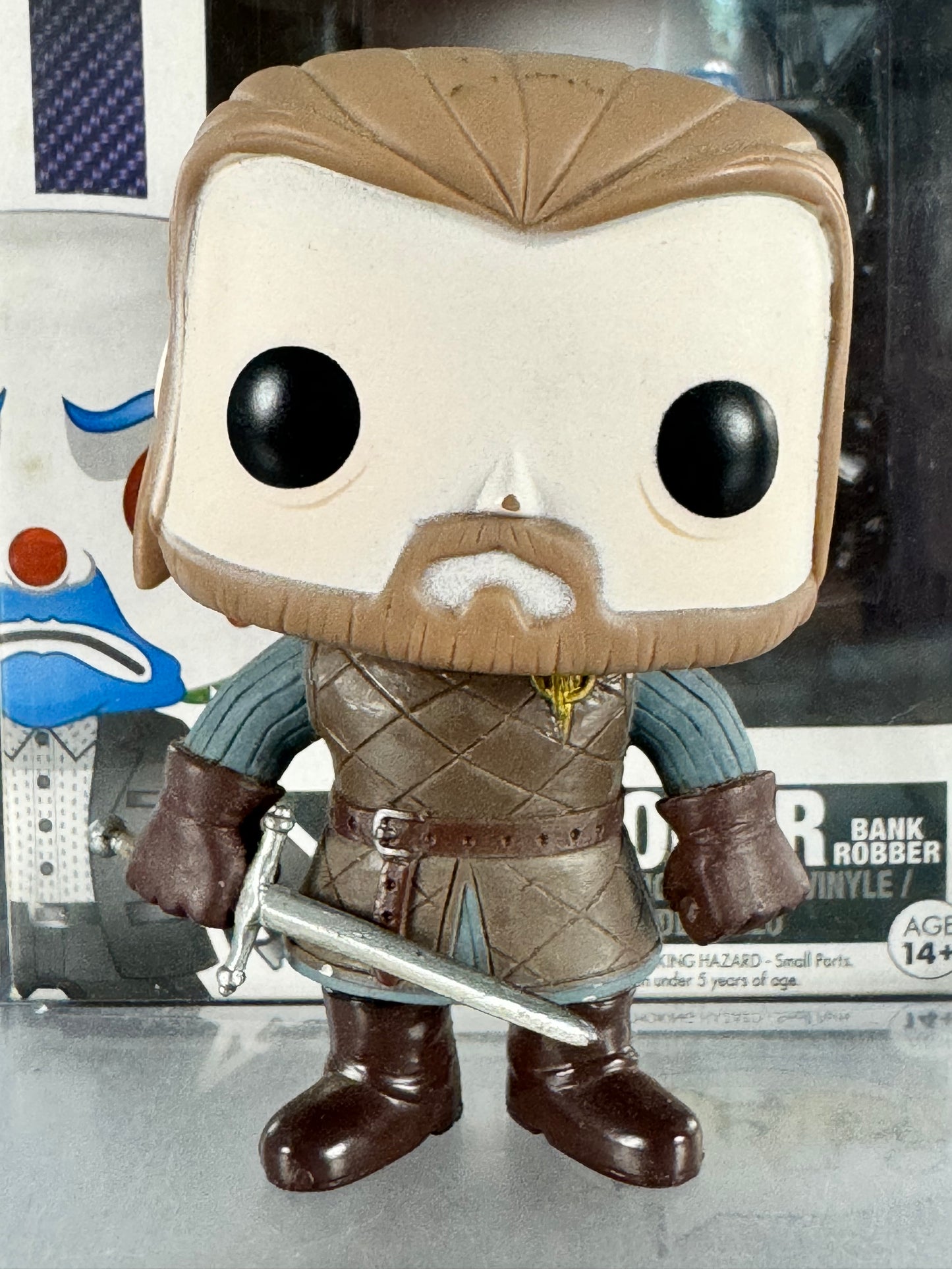 Game of Thrones - Ned Stark (10) Vaulted OOB