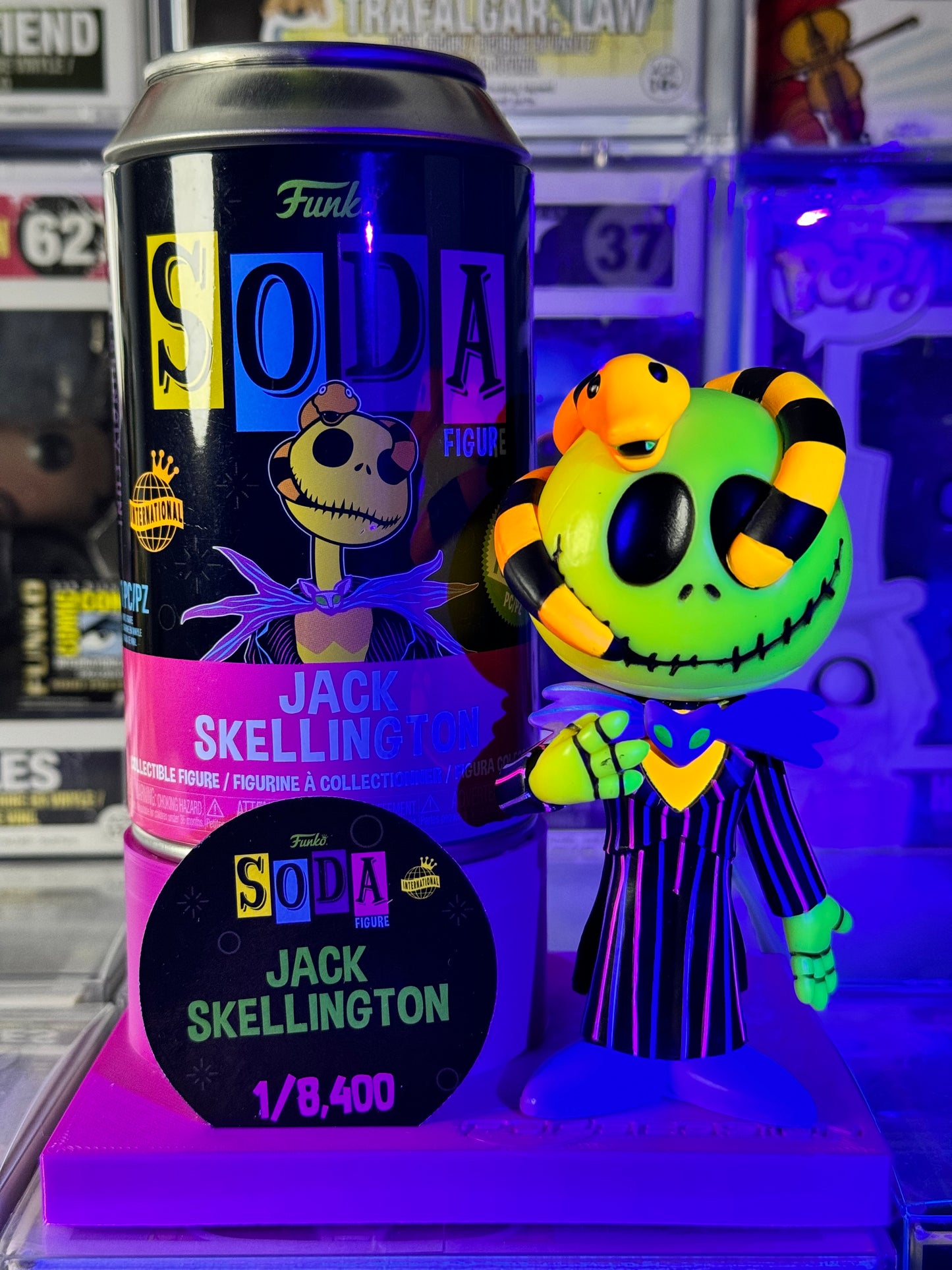 ¡Gaseosa! - Disney Pesadilla antes de Navidad - Jack Skellington (con gusanos) Blacklight