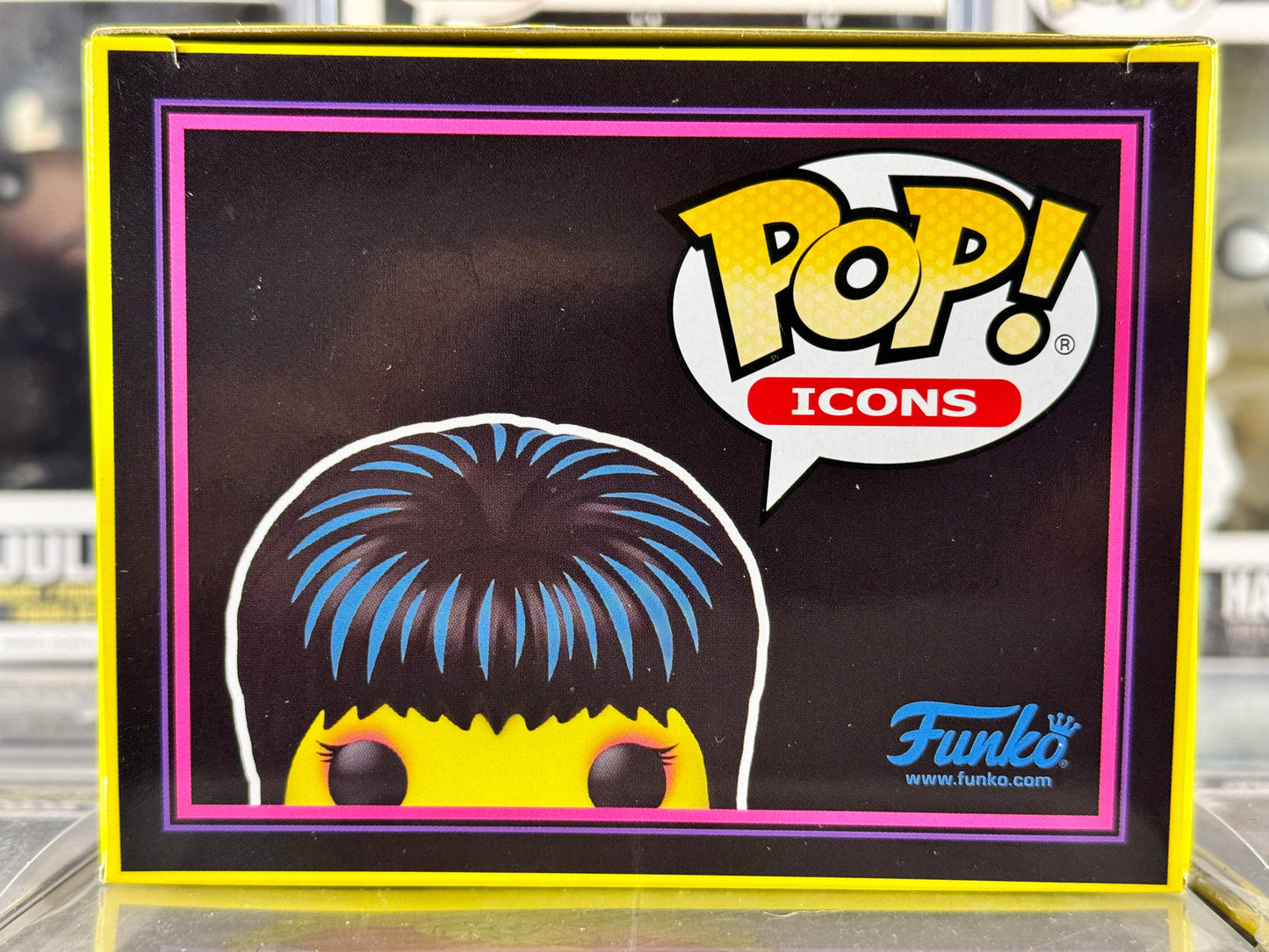 Elvira 40 Years - Elvira (Blacklight) (68)