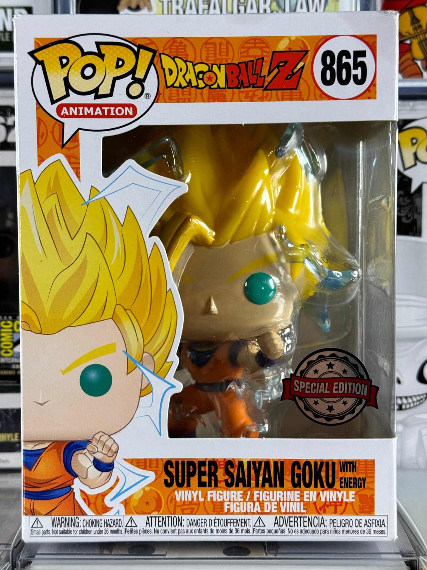 Dragonball Z - Super Saiyan Goku con energía (865)