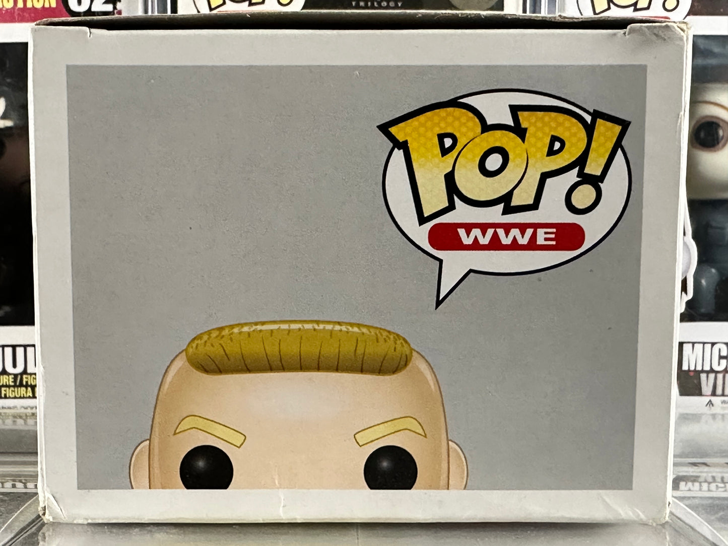 WWE - Brock Lesnar (13) Vaulted Walmart Exclusive