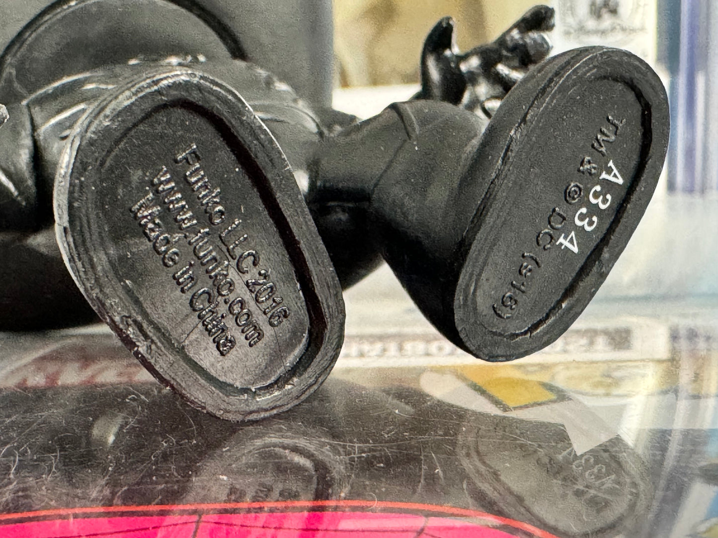 DC Flash - Zoom (352) OOB