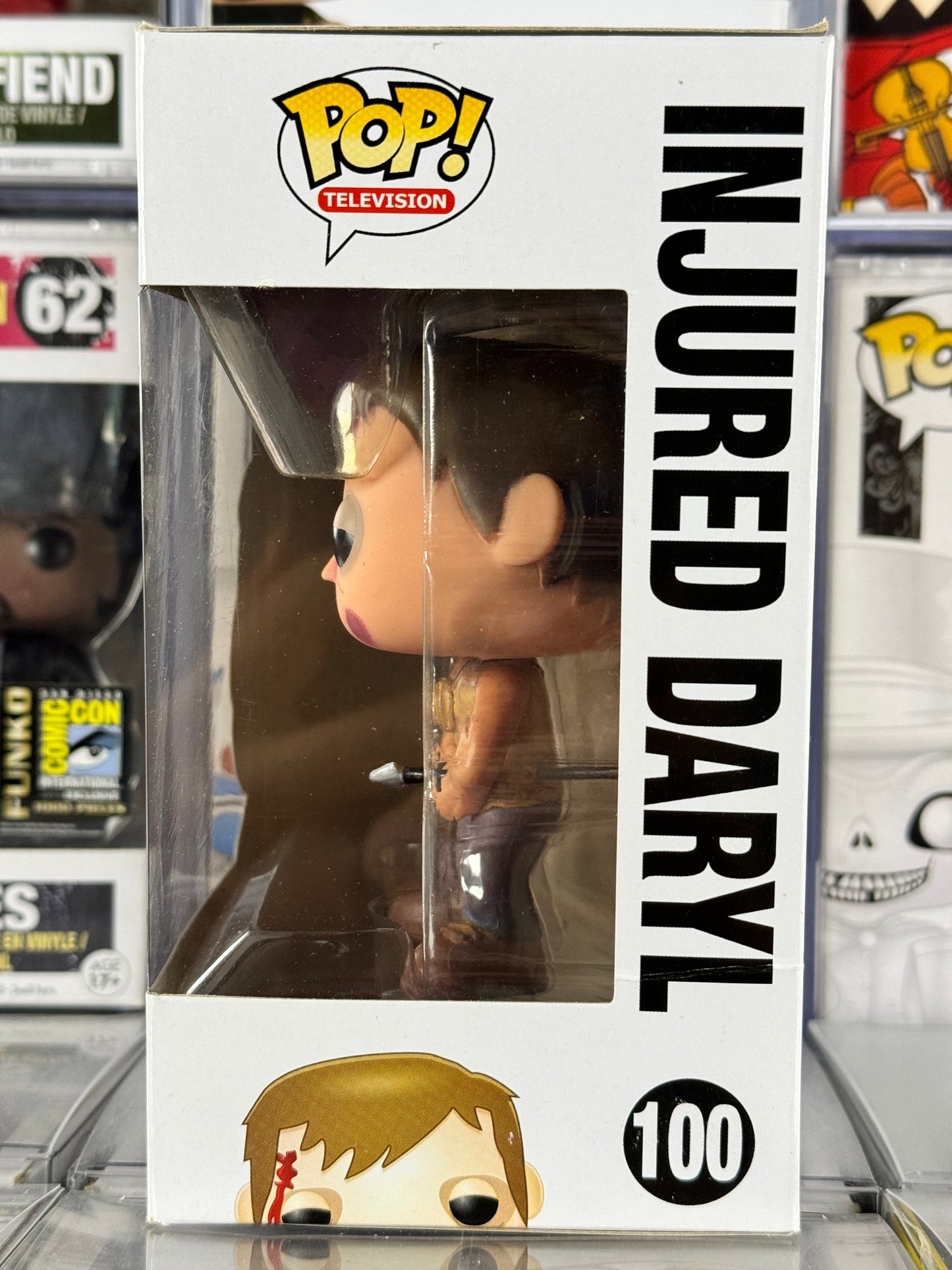 The Walking Dead - Injured Daryl (100) Vaulted