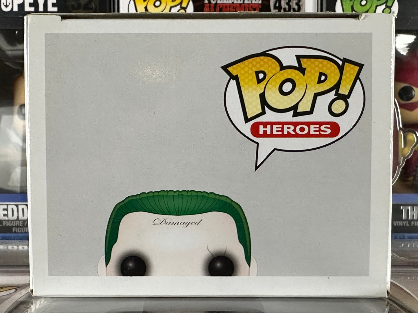 DC Suicide Squad - The Joker (Traje) (107) Exclusivo de Walmart abovedado