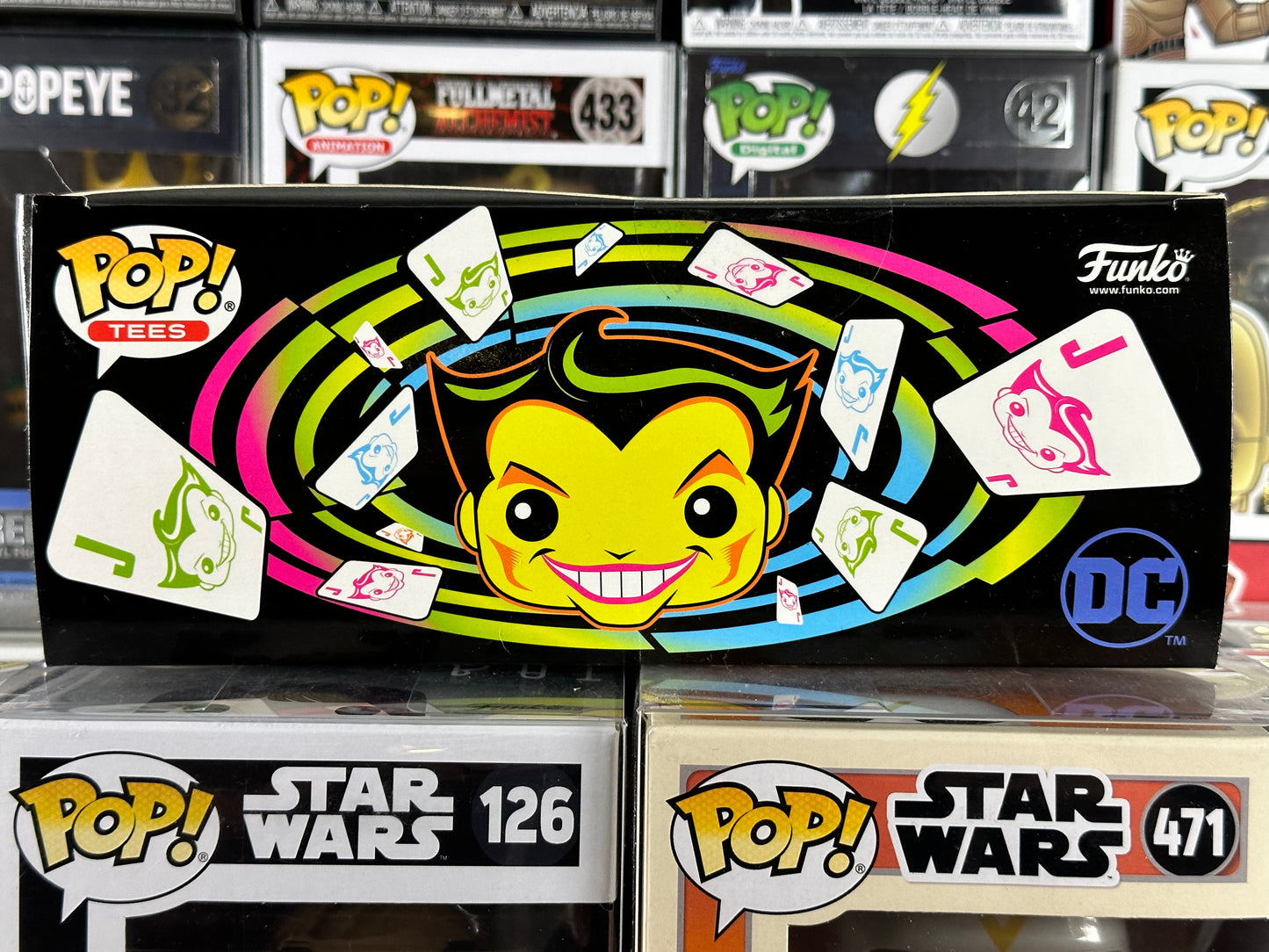 DC BtAS - Joker con naipes Pop y XL Tee Box Set (traje azul) (luz negra) (370)