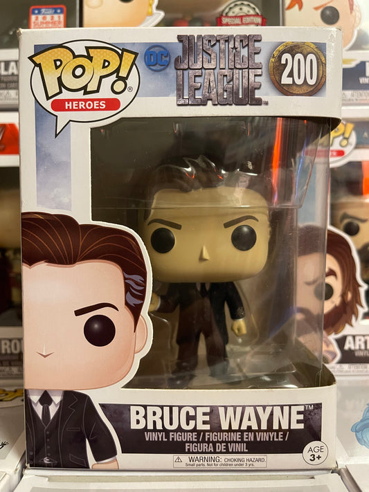 DC Justice League - Bruce Wayne (200) Vaulted