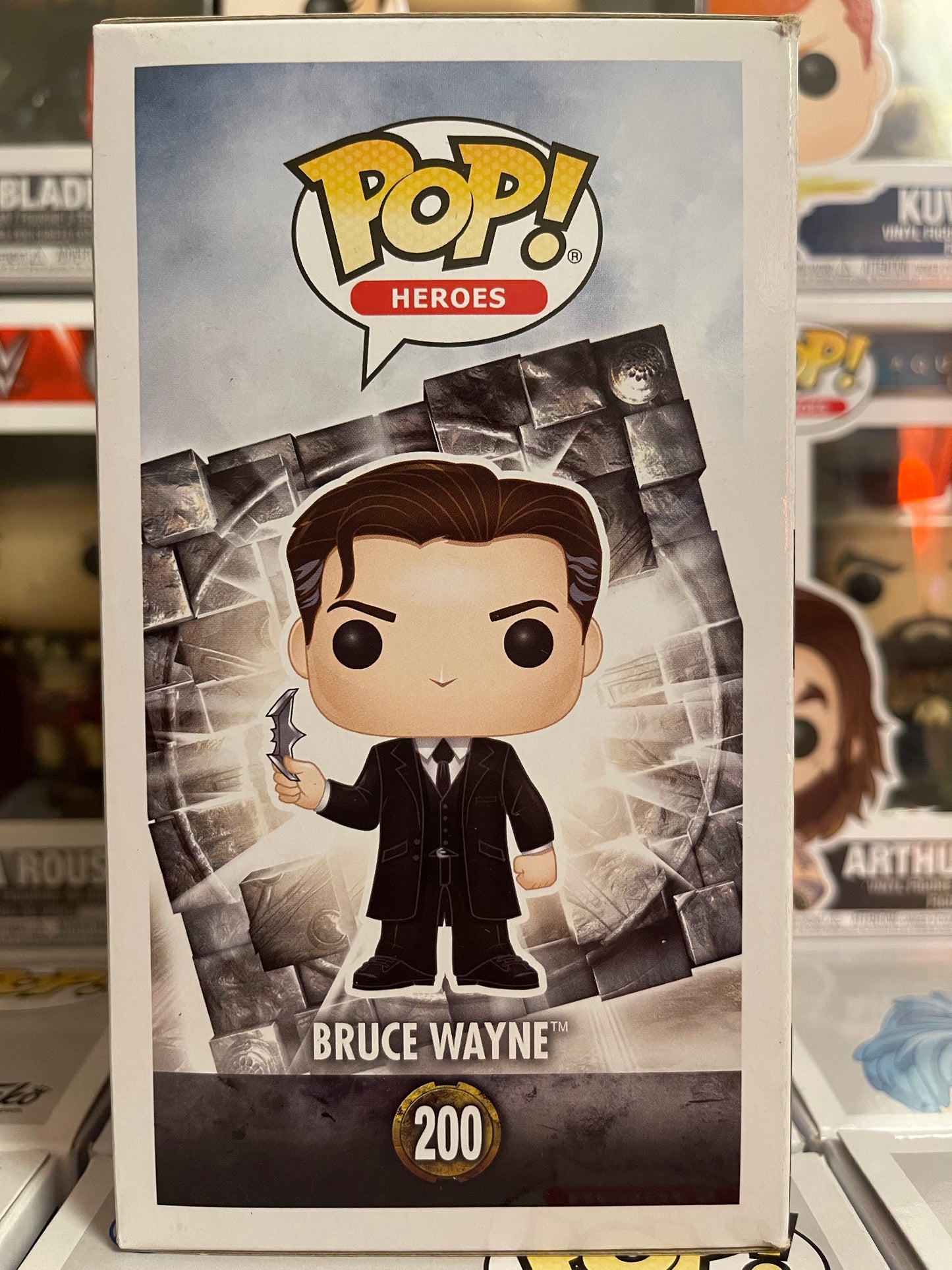 Liga de la Justicia de DC - Bruce Wayne (200) Saltado