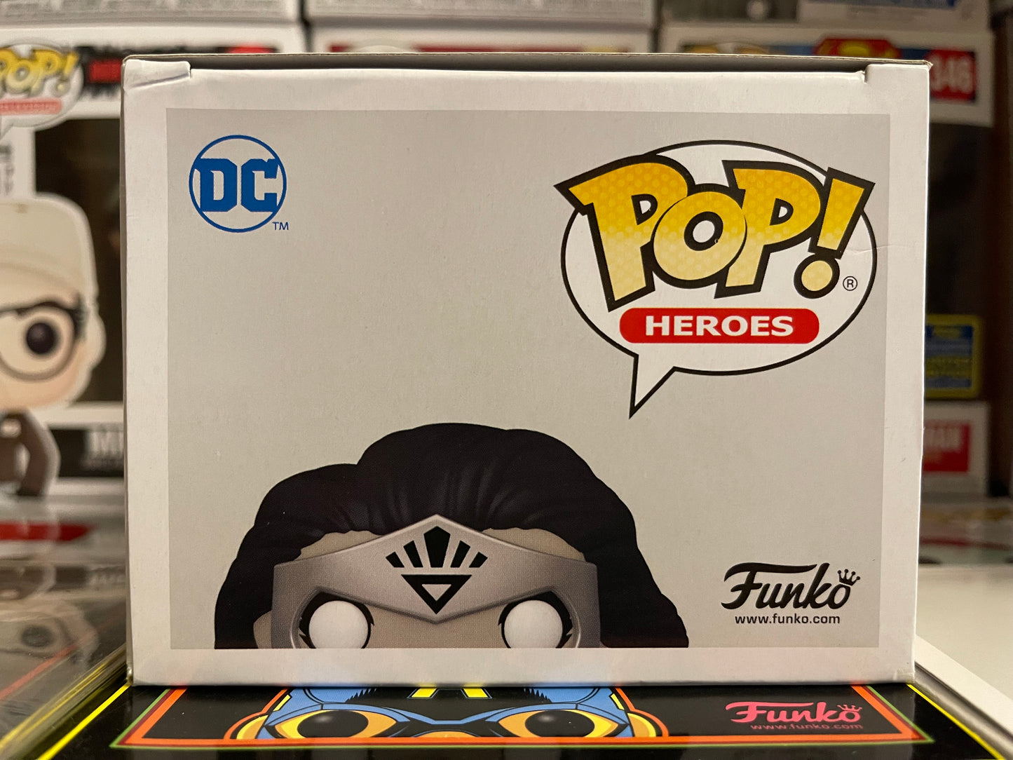DC Wonder Woman - Wonder Woman Black Lantern (Glow in the Dark) (393)