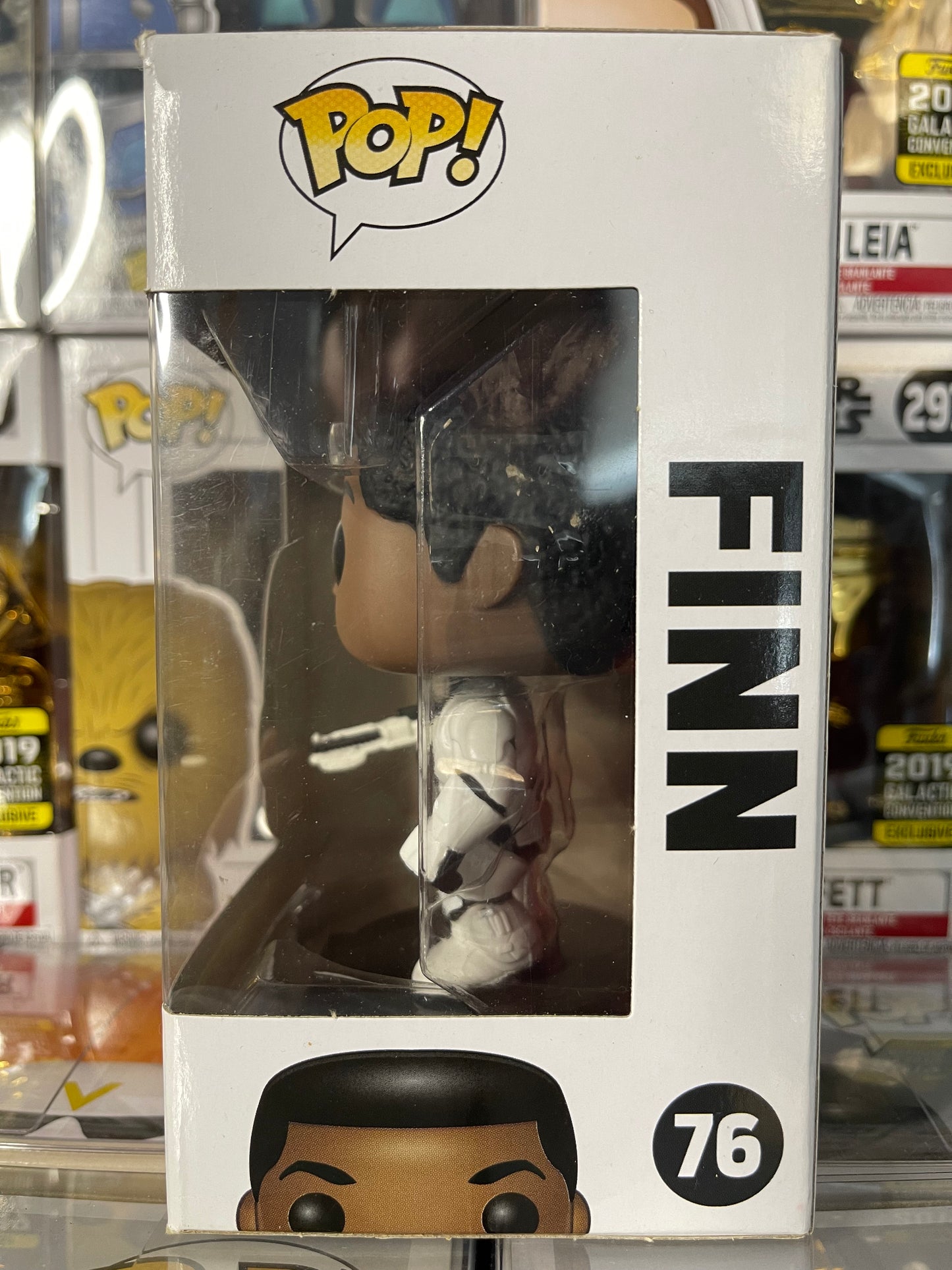 Star Wars - Finn (Stormtrooper) (76) abovedado