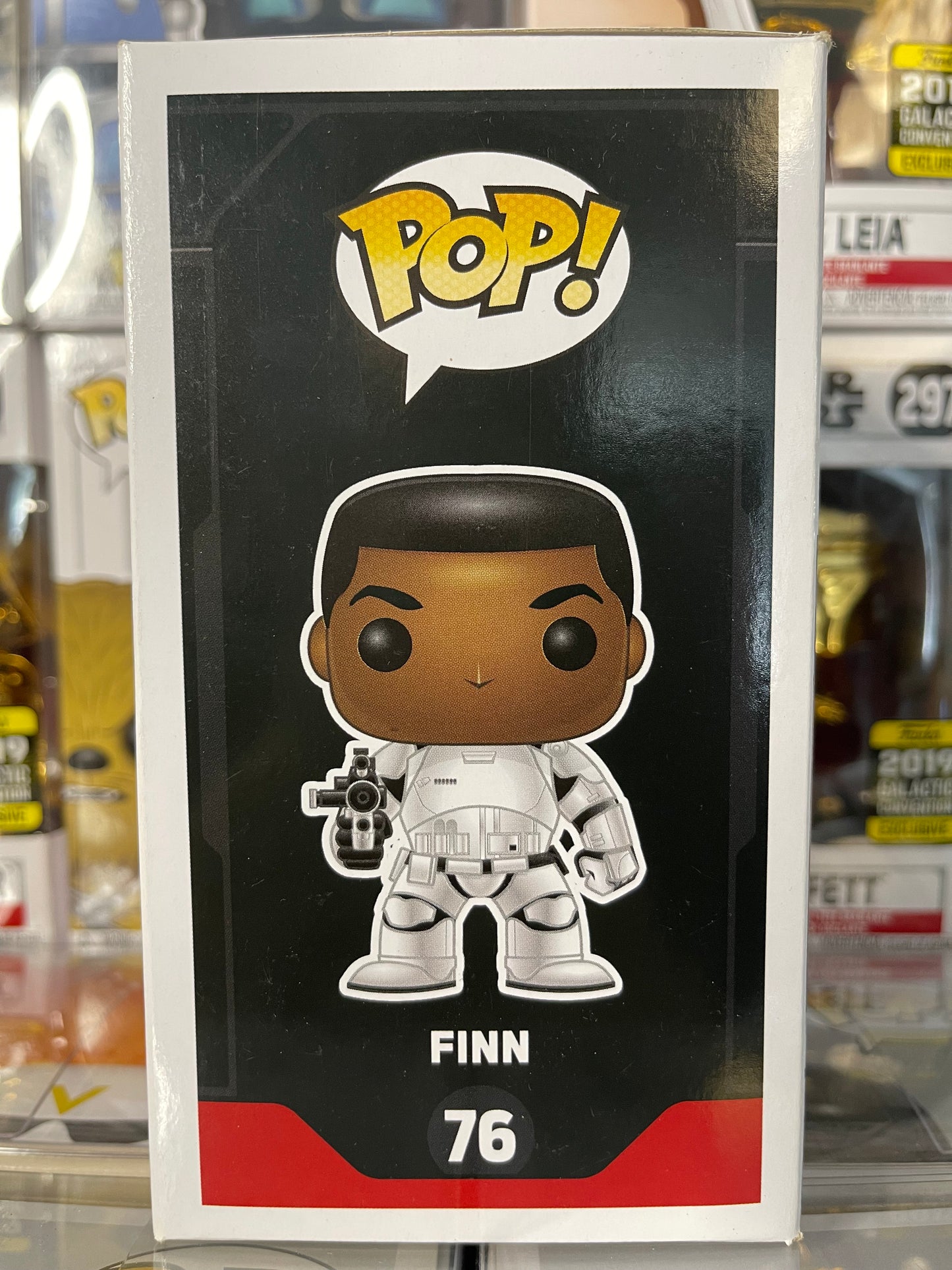 Star Wars - Finn (Stormtrooper) (76) abovedado