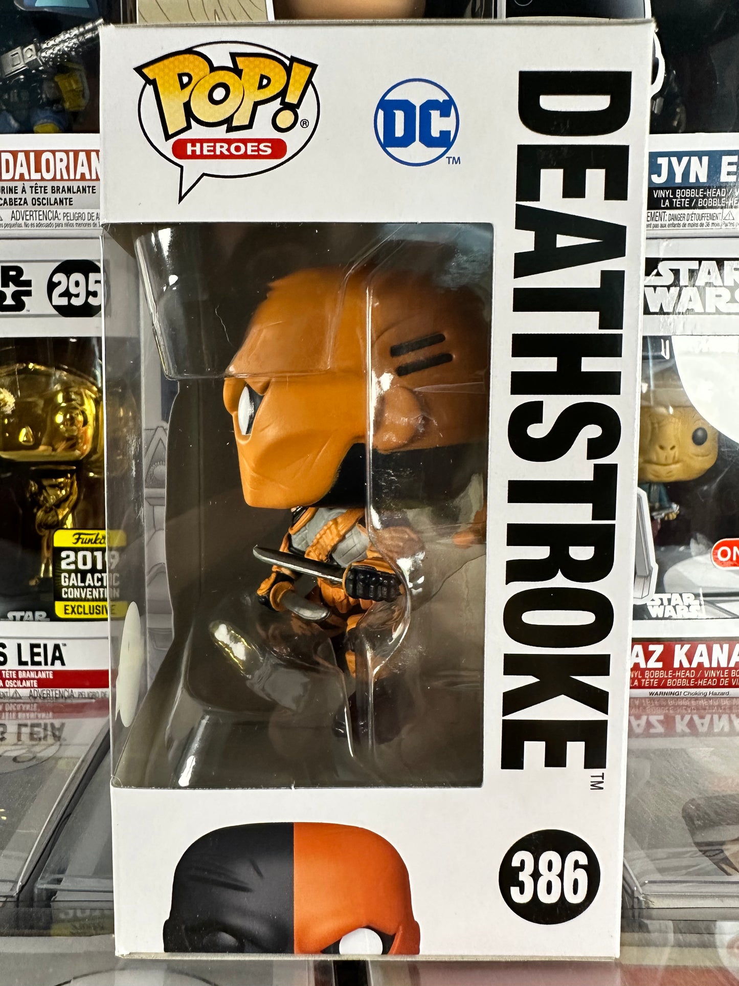 DC Batman - Deathstroke (386)