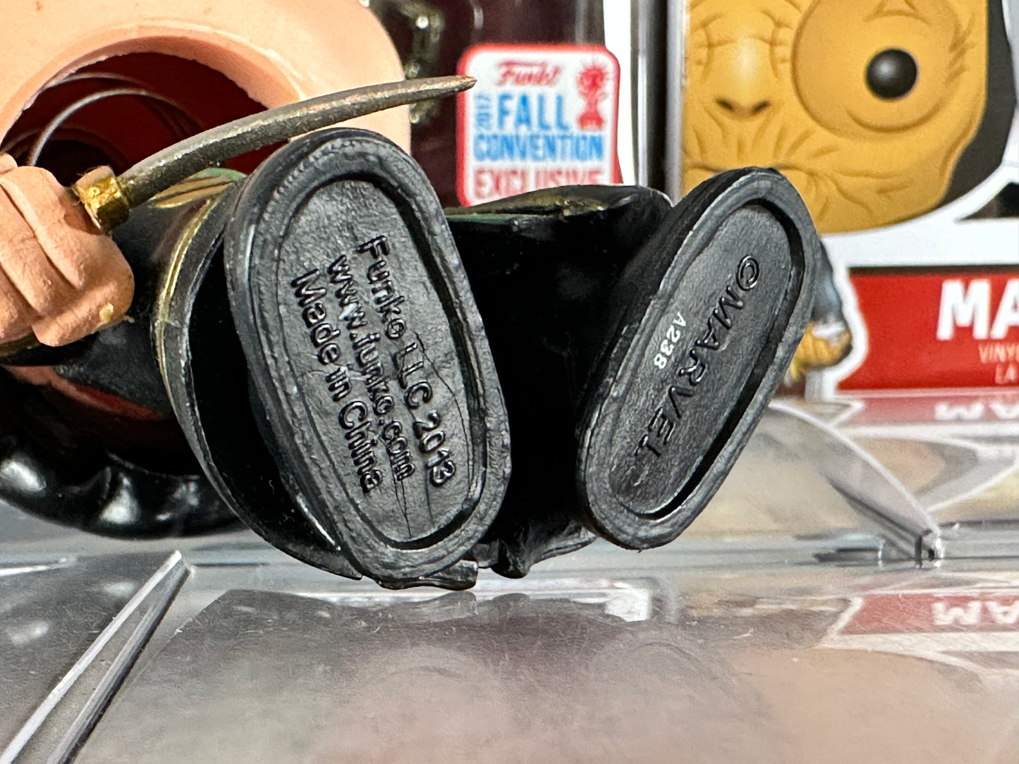 Marvel Thor the Dark World - Loki (36) Vaulted OOB