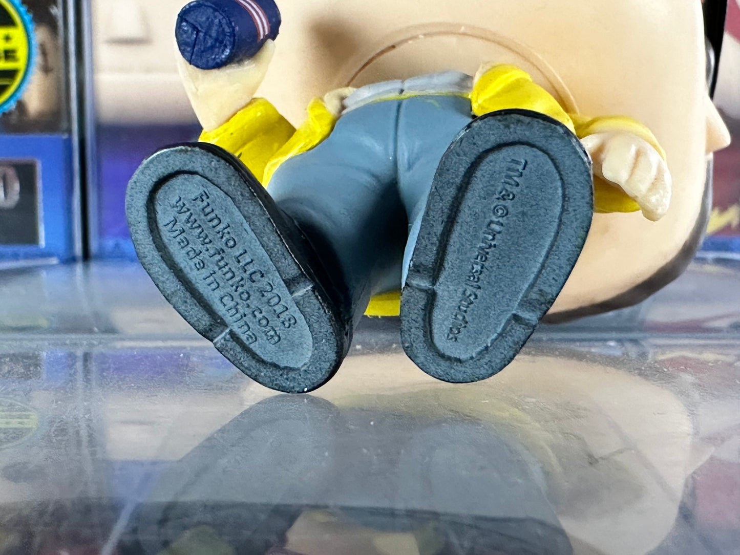 Jurassic Park - Dennis Nedry (Sprayed w/ can) Vaulted OOB