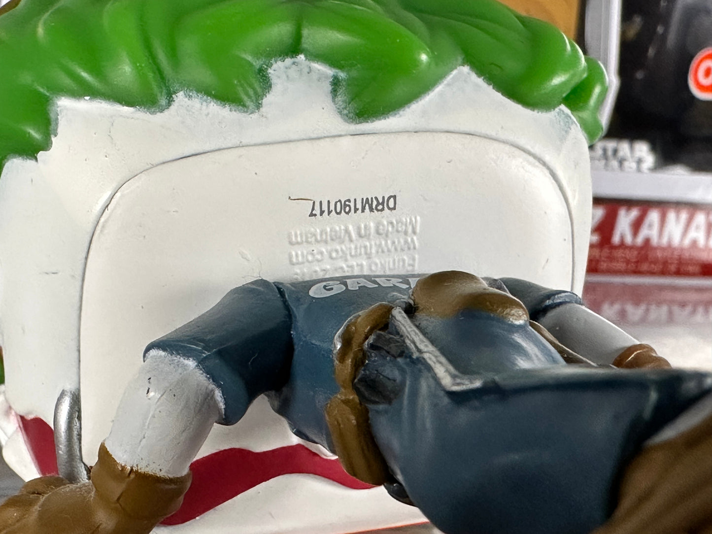 DC Super Heroes - Joker (Death of the Family) (273) OOB