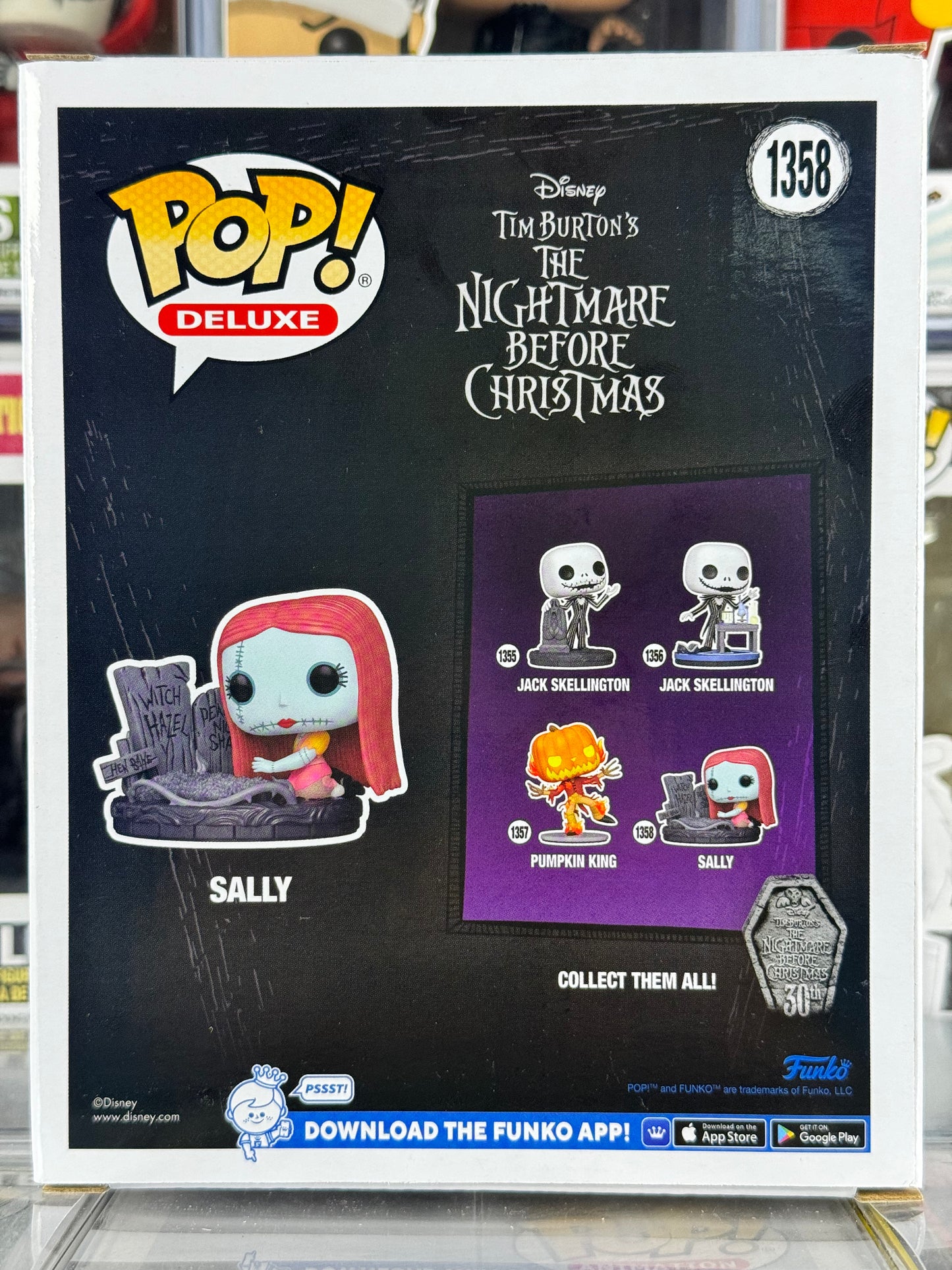 Disney Tim Burton's The Nightmare Before Christmas - Deluxe - Sally (w/ Gravestone) (1358)