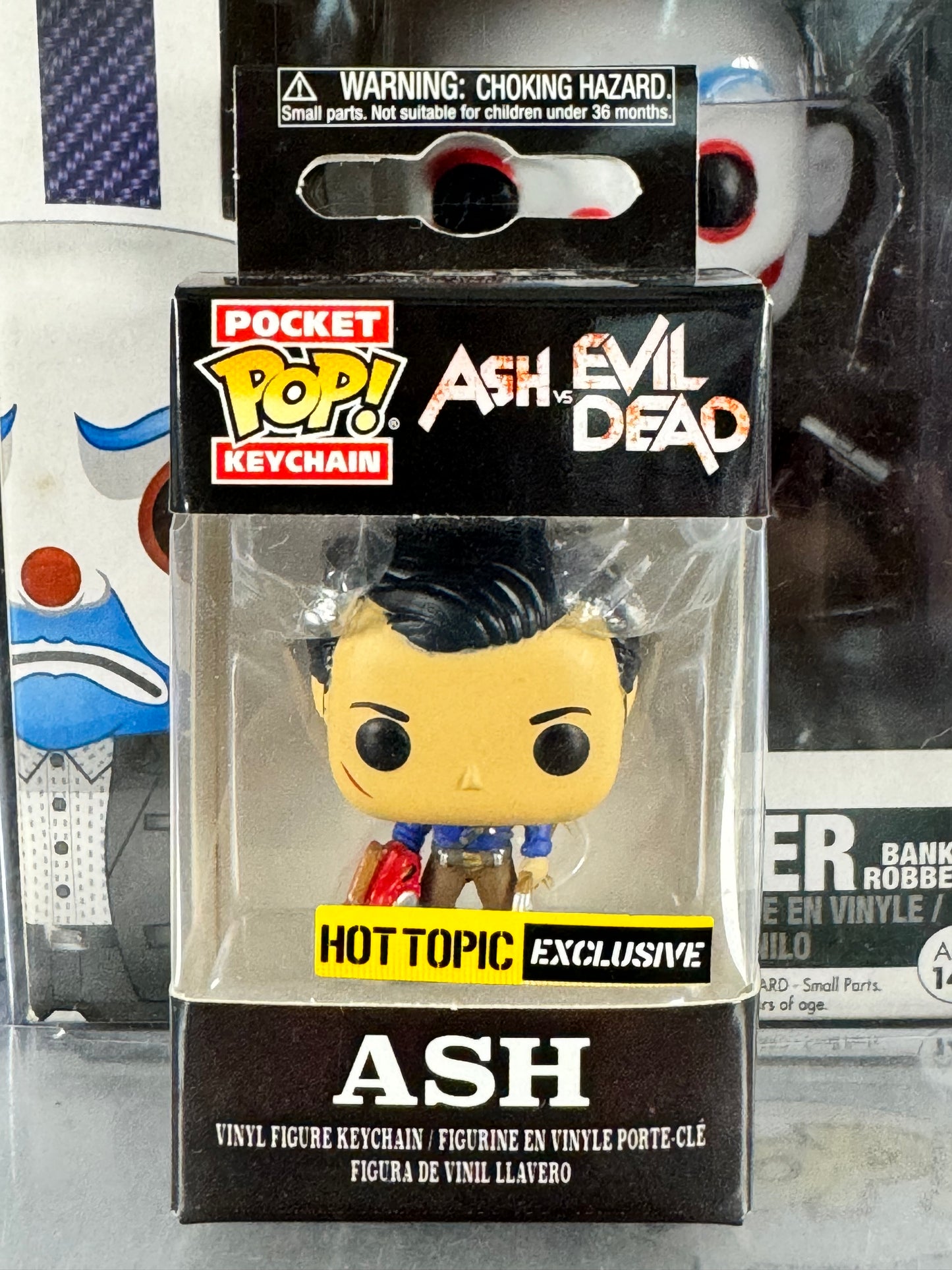 Ash vs The Evil Dead - ¡Ash Pocket Pop! Llavero abovedado Hot Topic exclusivo