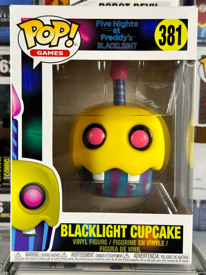 Five Nights At Freddy's Blacklight - Blacklight Cupcake (381) Vaulted