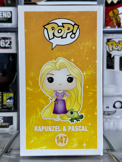 Disney - Tangled - Rapunzel & Pascal (147)