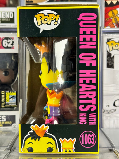 Disney Alice in Wonderland - Queen Of Hearts (w/ King) (Blacklight) (1063) Vaulted Funko Shop Exclusive