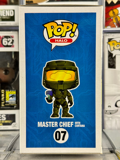 Halo - Master Chief with Cortana (07) Vaulted