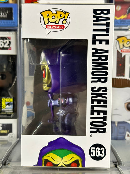 Masters of the Universe - Armadura de batalla Skeletor (metálica) (263) abovedada