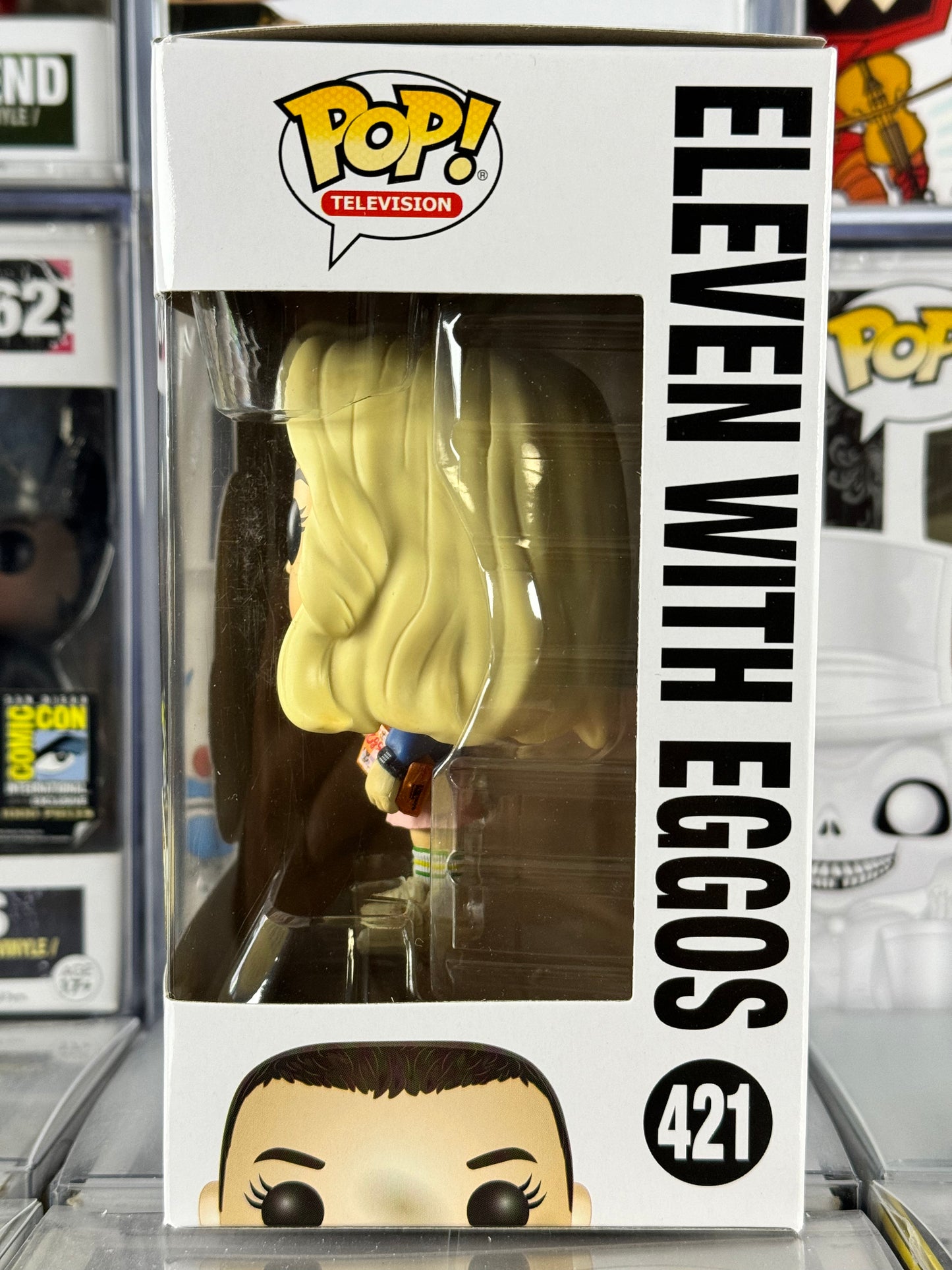 Stranger Things - Eleven with Eggos (421) CHASE