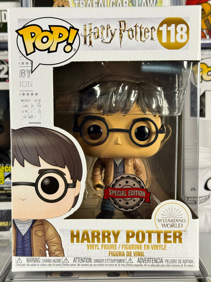Wizarding World of Harry Potter - Harry Potter (w/ Two Wands) (118)