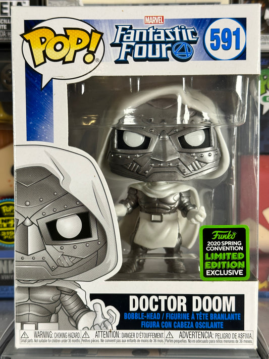 Marvel Fantastic Four - Doctor Doom (591) (Convención de primavera de 2020) abovedado