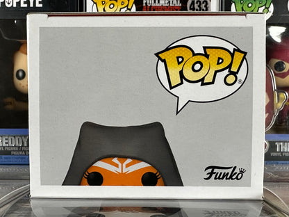 Star Wars - Ahsoka (con capucha y sables dobles) (467) Exclusivo de Amazon