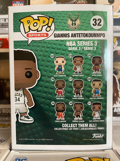 Pop Sports - NBA - Giannis Antetokounmpo (32) Saltado