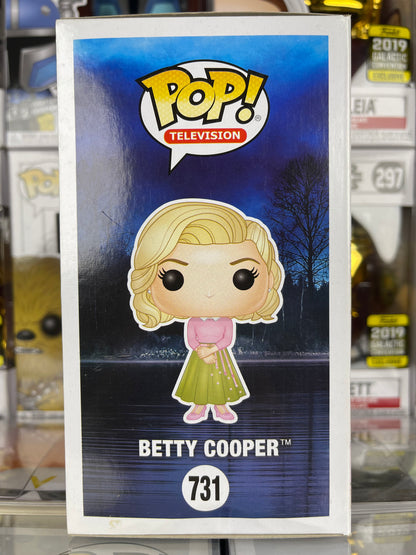Riverdale - Betty Cooper (Dream Sequence) (731) Vaulted
