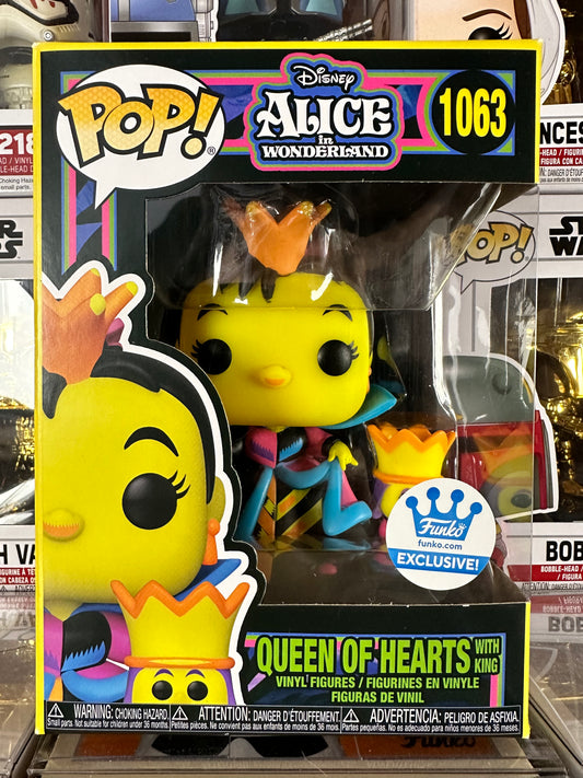Disney Alice in Wonderland - Queen Of Hearts (With King) (Blacklight) (1063) Vaulted Funko Shop Exclusive