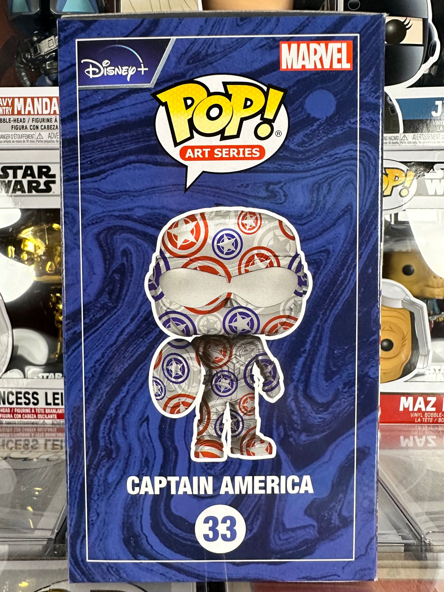 Marvel El Halcón y el Soldado de Invierno - Capitán América (Serie de Arte) (33)