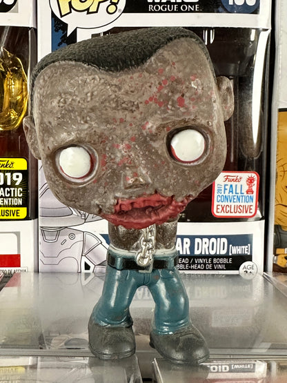 The Walking Dead - Michonne (Muddy) y sus mascotas (brillan en la oscuridad) (paquete de 3) OOB abovedado