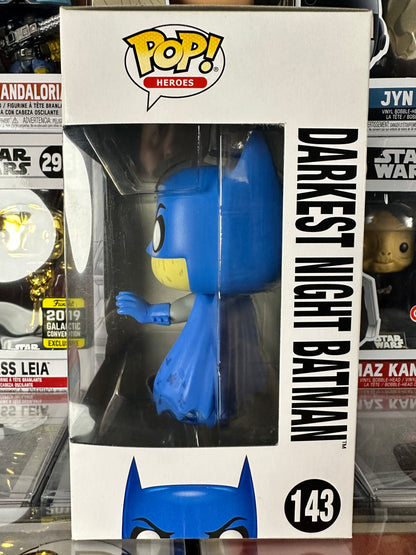 DC Super Heroes - El caballero más oscuro Batman (143) 2016 NYCC Vaulted