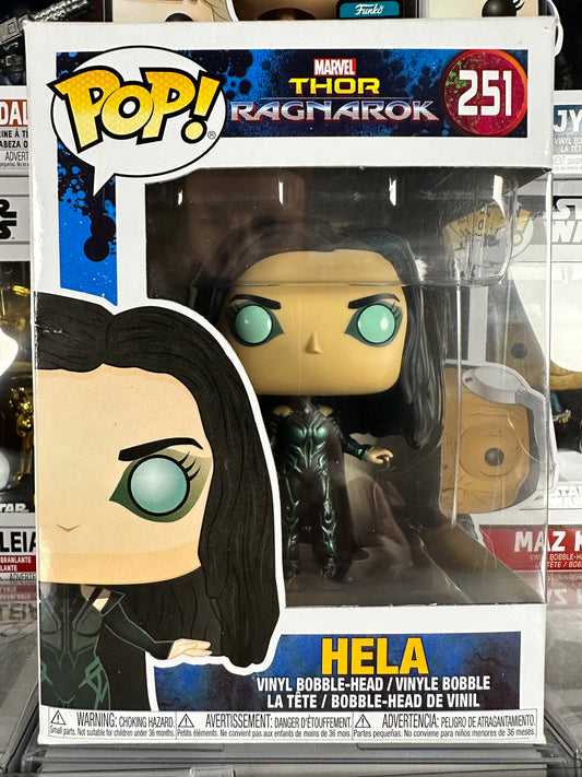 Marvel Thor Ragnarok - Hela (sin casco) (251) abovedado