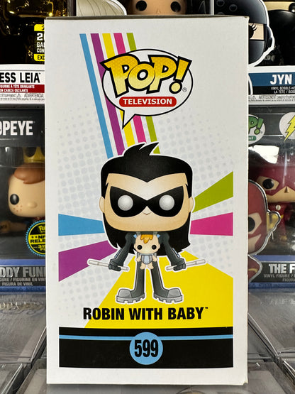 ¡Los jóvenes titanes van! - Robin con bebé (559) abovedado