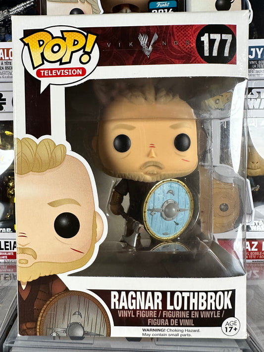 Vikingos - Ragnar Lothbrok (177) abovedado